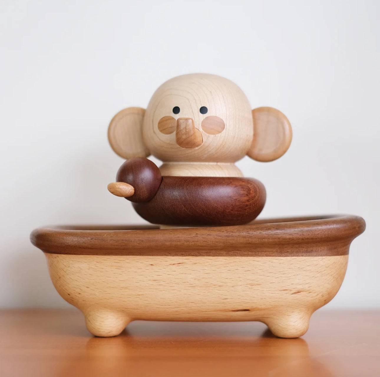 Cute Pets Seaside Vacation Series-Dynamic Aromatherapy Ornaments-Made of 5 Kinds of Precious Wood - EaseWoo