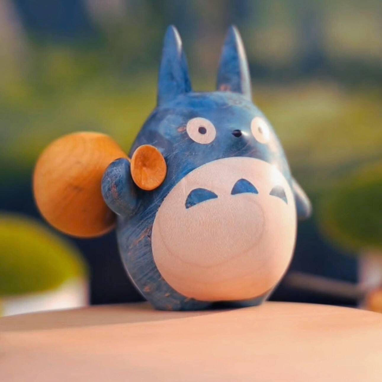 Original Hand-carved Wooden Craft Levitating Blue Totoro - EaseWoo