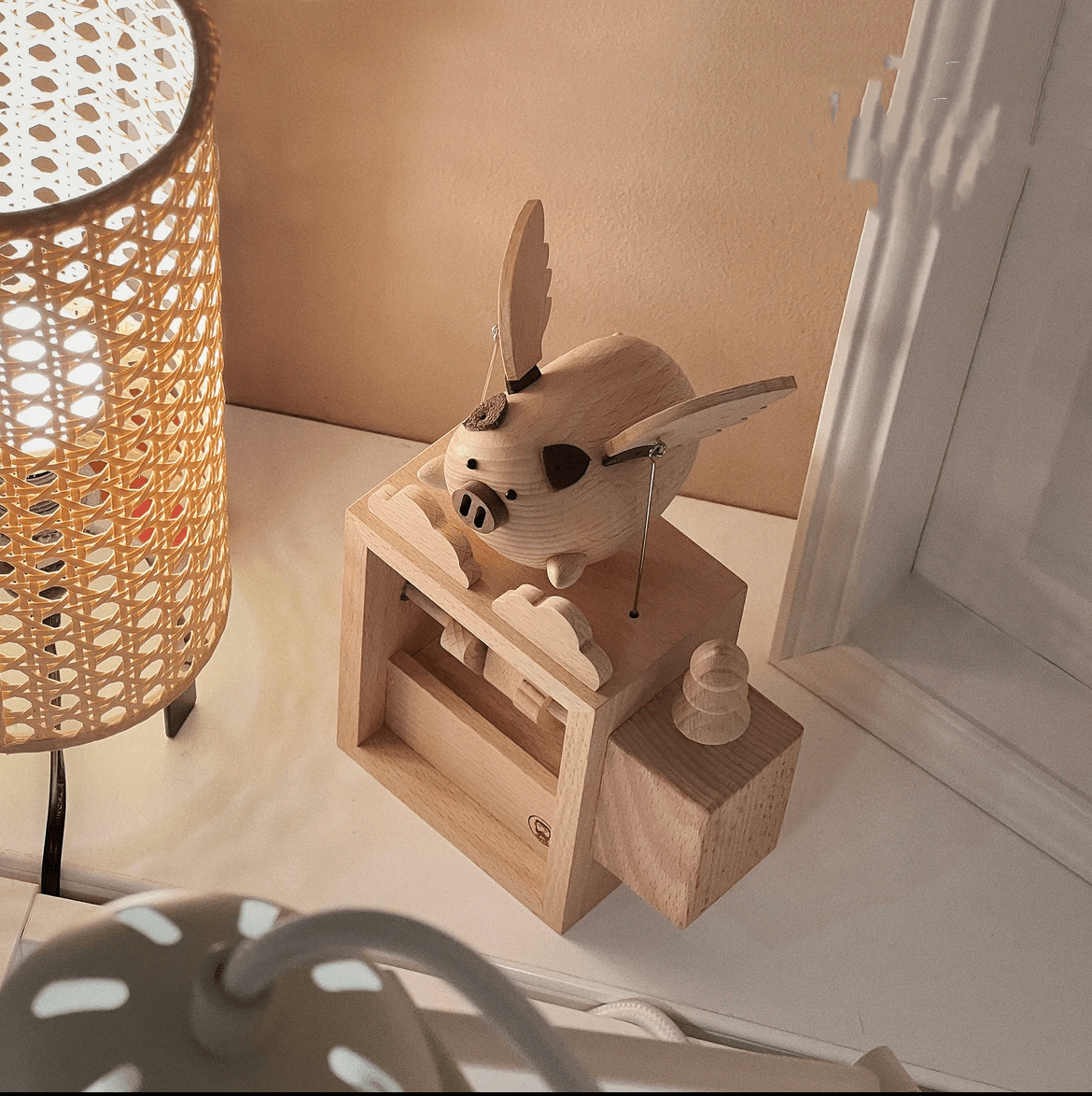Original Handmade Wooden Craft Flying Pig - EaseWoo