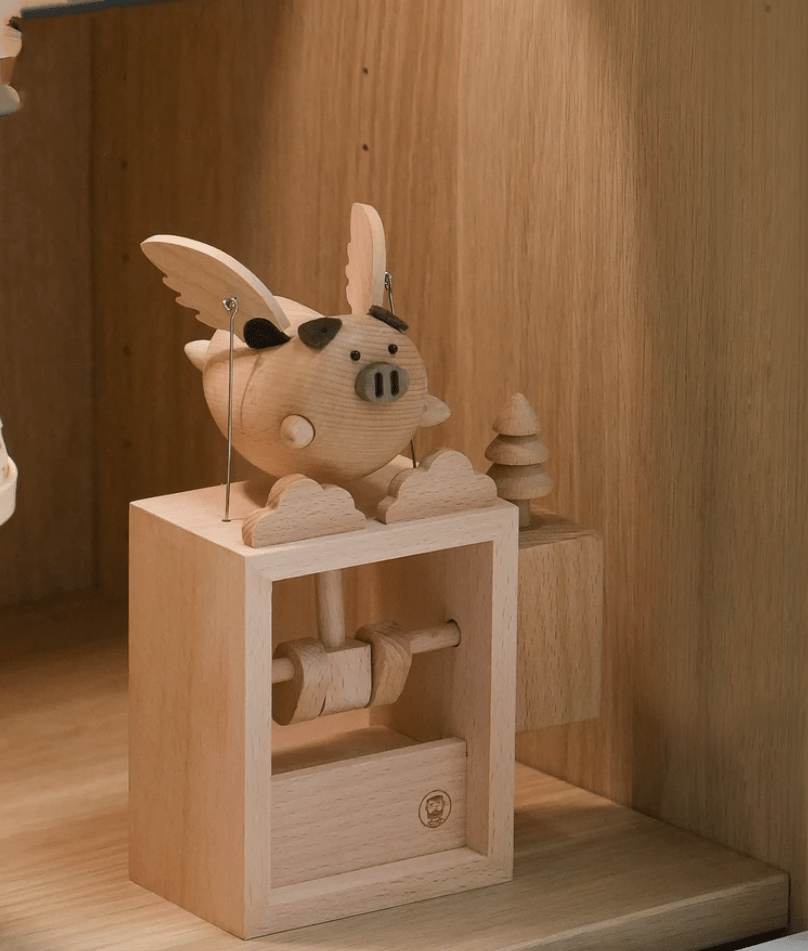 Original Handmade Wooden Craft Flying Pig - EaseWoo